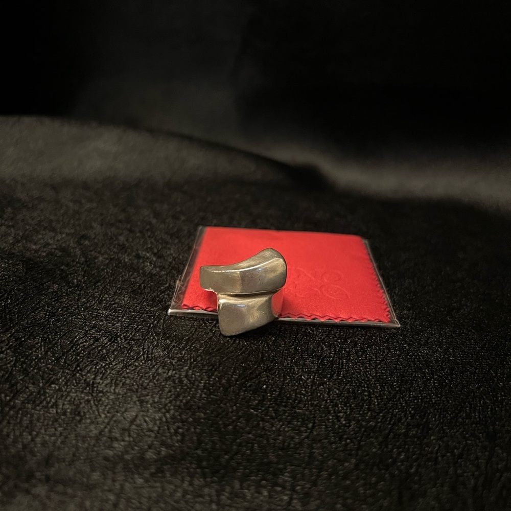 Uno de 50 Geometrical Silver Ring